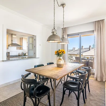 Beautiful Views In Senorio De Cifuentes Appartement