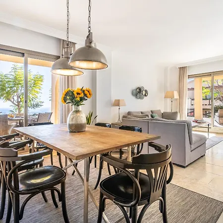 Beautiful Views In Hacienda De Cifuentes * Бенахавис